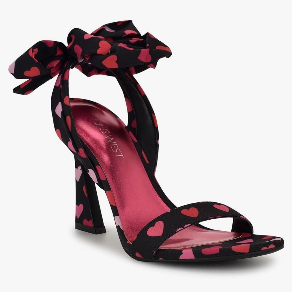Nine West Black and Pink Heart Patterned Heels